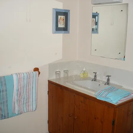 בית הארחה Doolin Cottage Accommodation דולין